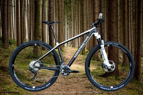 Konstructive SMARAGD Pure Carbon Pearl White Forest Ride
