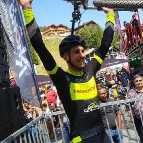 Andreas Seewald Victory Grand Raid BCVS Bike Marathon Ammolite Fully Dream Bike e1538431008814