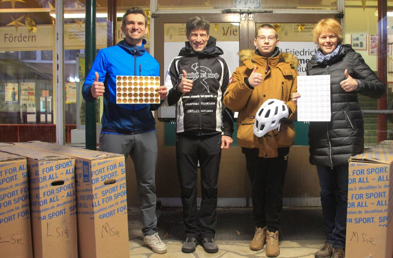 BIKE-FIT-Standort-Fahrradtrainings-Medaillenabschluss-Berlin-Carl-Friedrich-von-Siemens Gymnasium