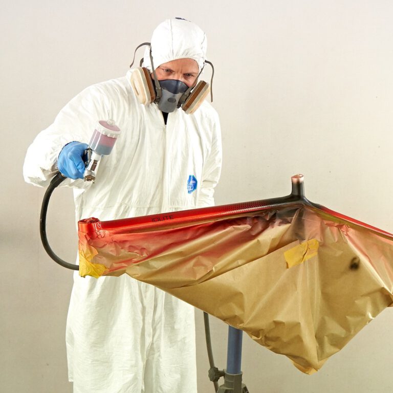 Konstructive IOLITE Candy Red Frame